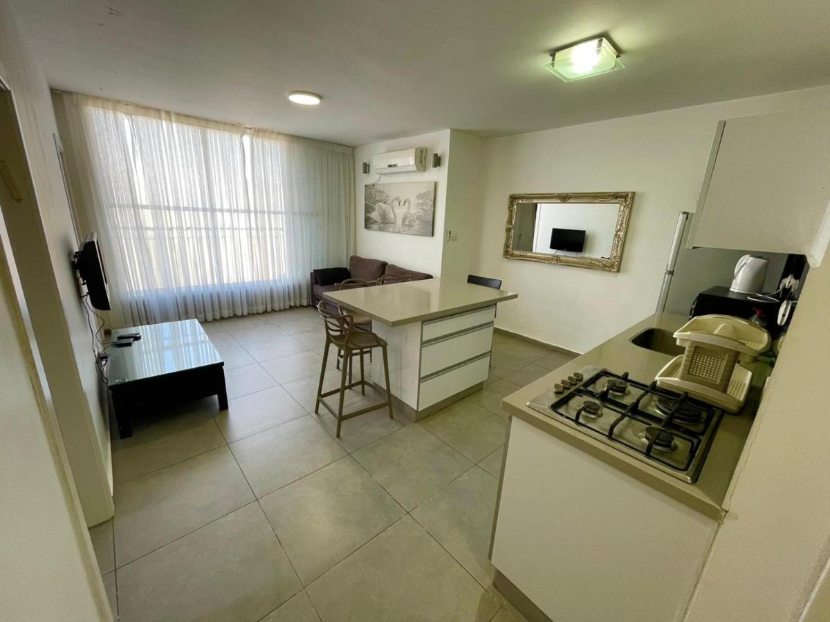 Gk Apartment Harmony Bat Yam Eksteriør billede